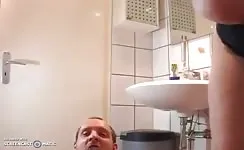 Feeding her boyfriend with fresh shit