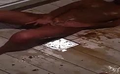 She covered naked body with poop