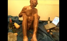 This Guy Takes a Fat Dump