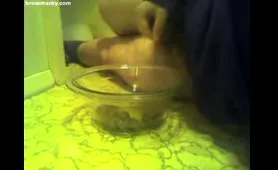 Dude Unloads a Steamy Poop