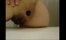 Curvy Dude Shits a Sticky Load