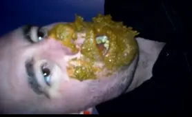 Man Eats His Own Shit