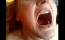 Amateur Babe Eats Hot Shit