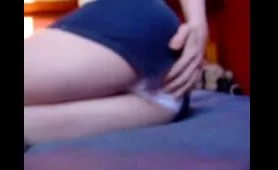 Amateur Lady Shits in Her Panties