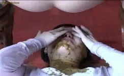 Shit eating lesbian