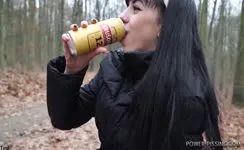 Dark haired babe decides to poop outdoor
