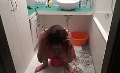 She's peeing with pressure