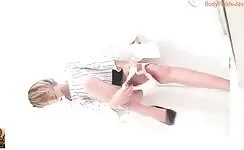 Japanese babe tried hard to push big one