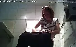 Amateur wifey pooping in toilet 