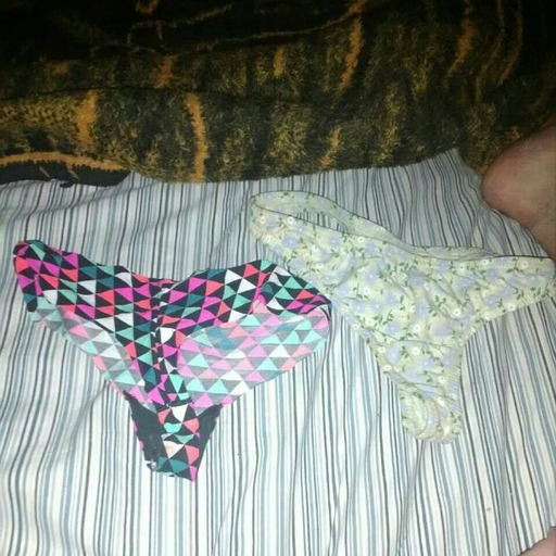 Stealin dirty pantie for laundry room