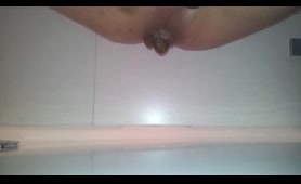 Woman Poops in Shower