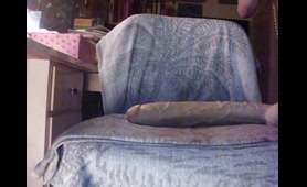 Curvy Babe Takes a Huge Dump