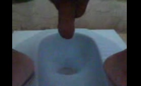 Lady Shits in Thailand