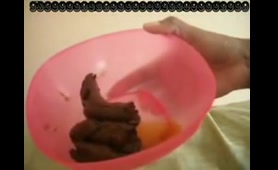 Ebony Lady Poops in a Bucket