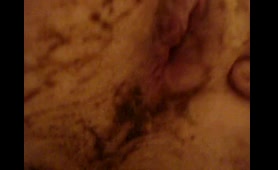 Curvy Babe Takes a Dirty Dump with Dildo