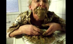 Amateur Lady Eats a Big Pile of Shit
