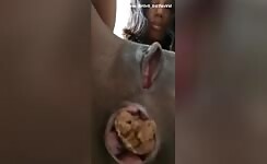 Ebony lady showing her pooping asshole 