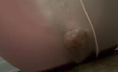 Lady Poops in Her Panty